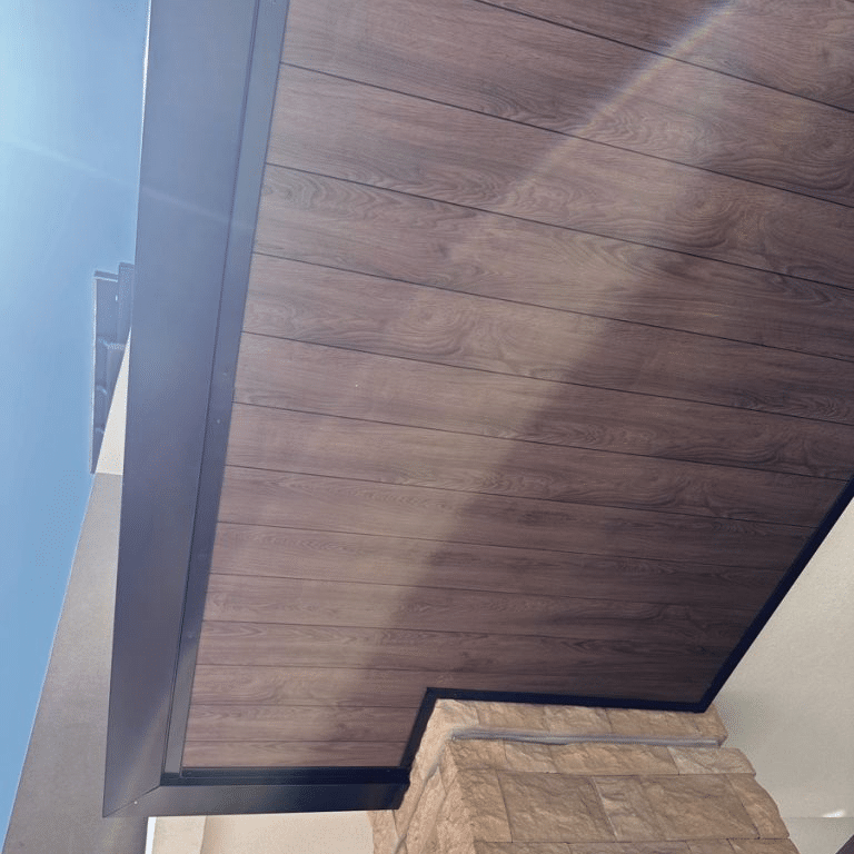 Grand Luxury Apartments in Scottsdale, trellis