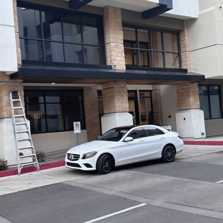 Grand Luxury Apartments in Scottsdale, front